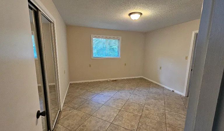 2322 Fletchers Chapel Rd — Photo 9