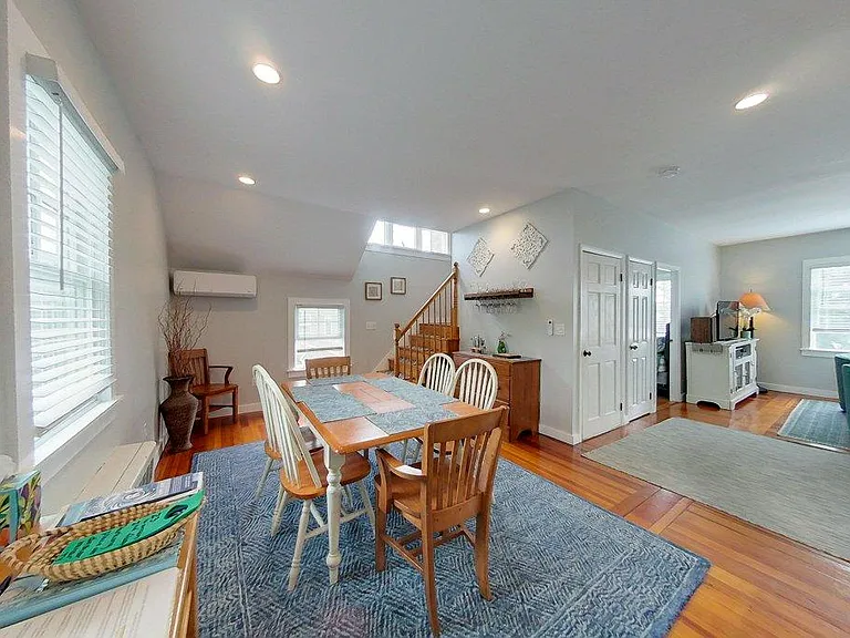 23 Warren Ave #2 — Photo 11