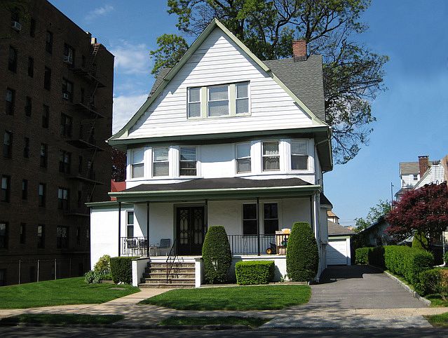 1st image of 66 N Fulton Ave