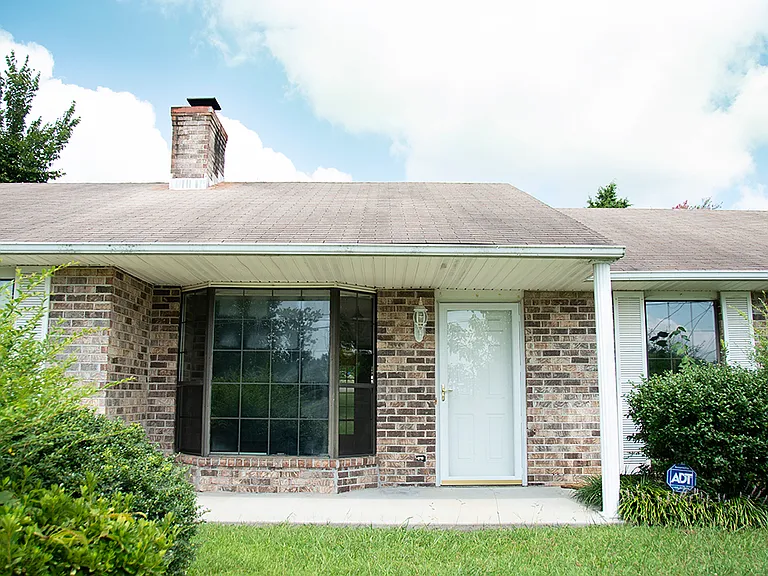 1140 Carollwood Rd — Photo 2