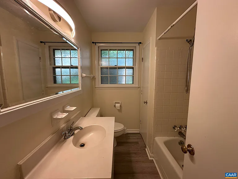 1724 Solomon Rd #B — Photo 13