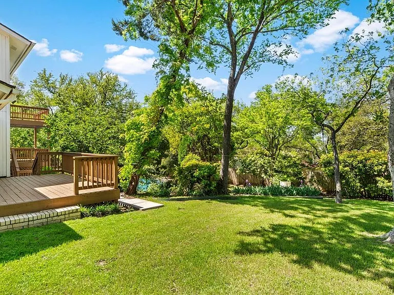 6603 Whitemarsh Valley Walk — Photo 31