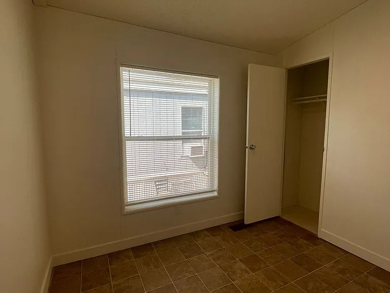 333 N Meldrum St #1 — Photo 16