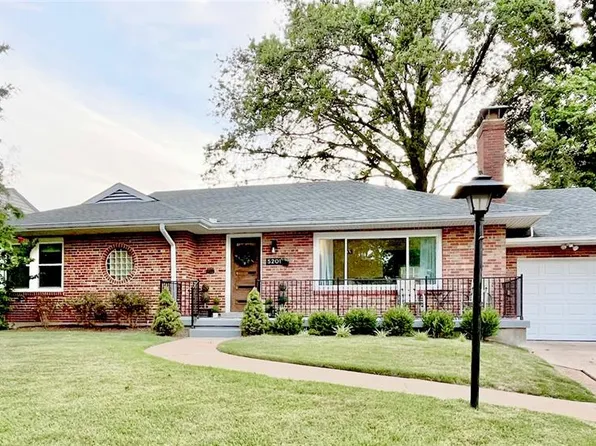5201 Kingwood Dr, Saint Louis, MO 63123