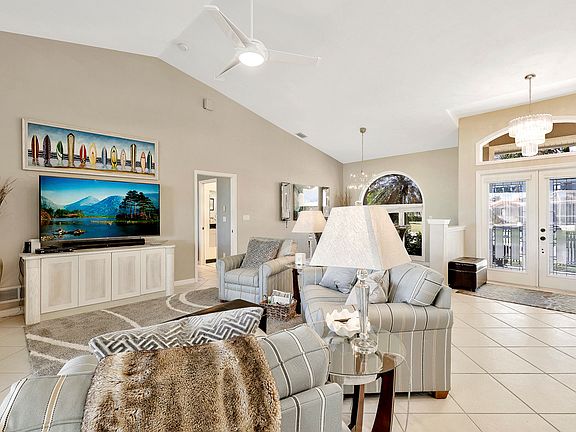 3rd image of 37 Templewood Ct