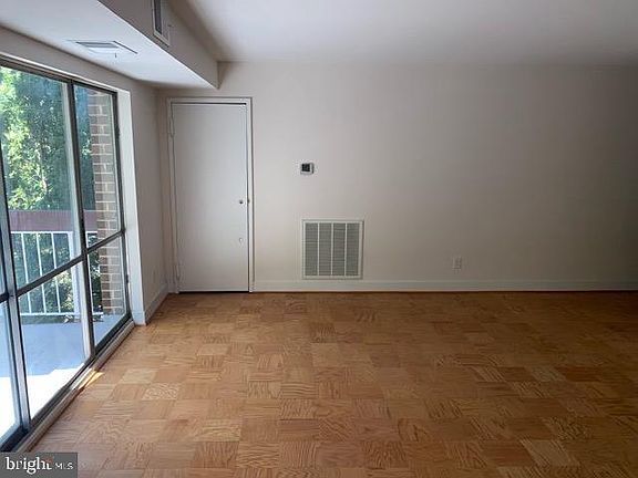 3rd image of 10850 Green Mountain Cir Unit 119