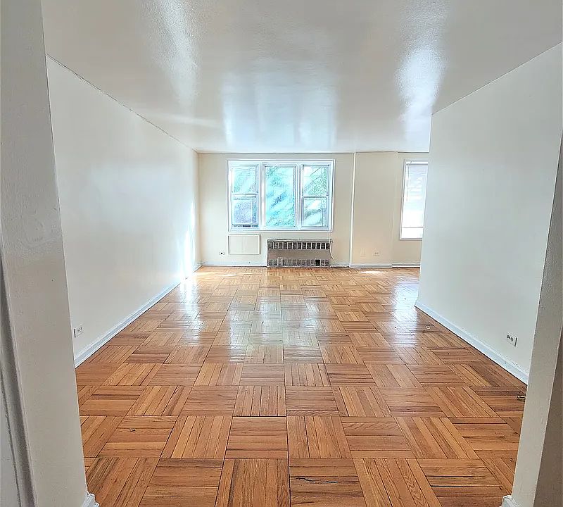 1st image of 2501 Morris Ave APT 7H