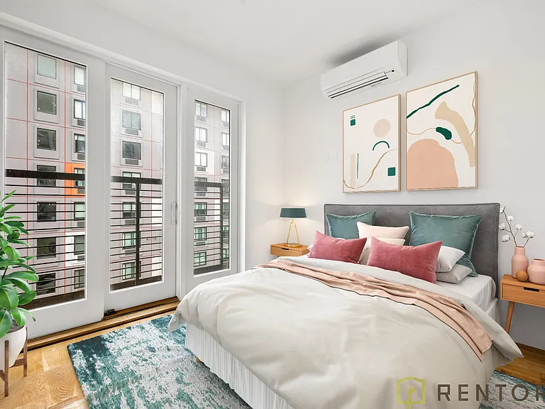 810 Flushing Ave #4E — Photo 2