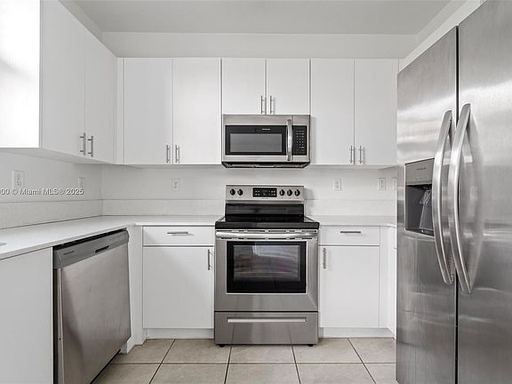 4th image of 11944 SW 247th Ter