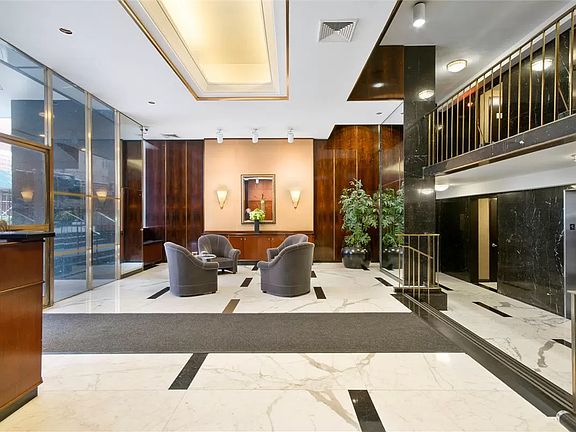 5th image of 420 E 51st St #1C