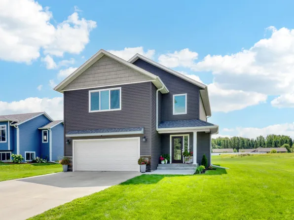 1923 Longview Dr, Detroit Lakes, MN 56501