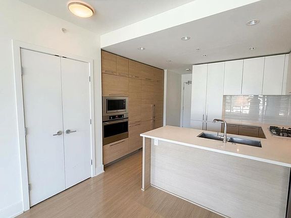 4th image of 1188 Pinetree Way #3505