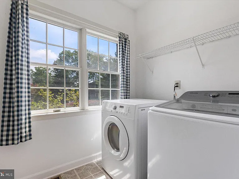 47 Wilkinson Way — Photo 10