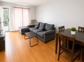 47-25 212th St, Bayside, NY