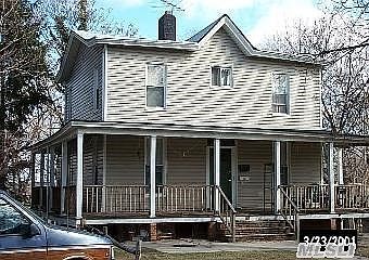 1st image of 250 8th Ave