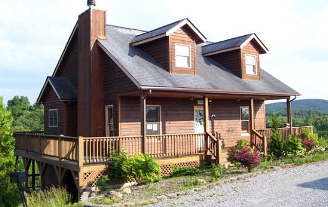 1st image of 198 Deer Knoll Dr