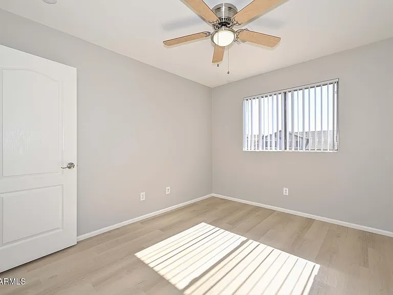 12324 W Missouri Ave — Photo 31