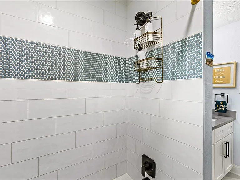 5751 Firenza Dr — Photo 35