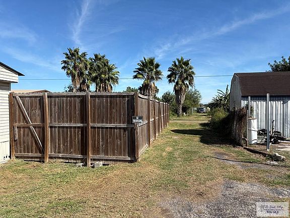 4th image of 27327 Iowa Cir #9-10-8