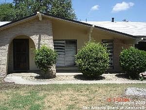 1st image of 9723 Flagstaff Dr