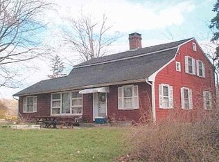 10 Station Rd, Brookfield, CT 06804