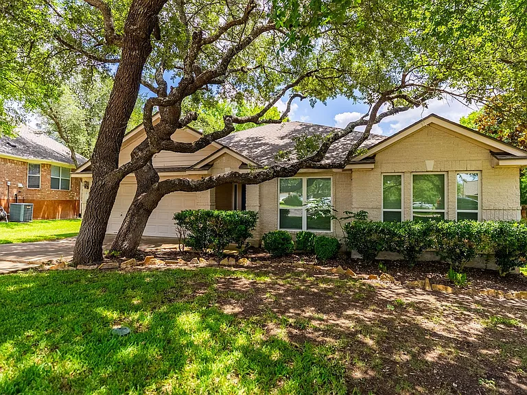 3018 Rock Rose Pl — Photo 2