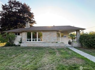 935 Madison Ave, Darrington, WA 98241