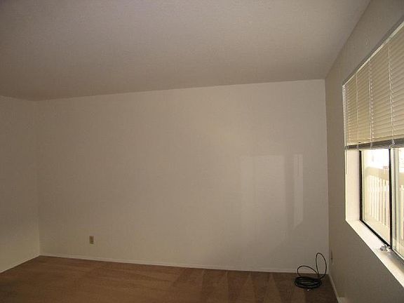 2nd image of 10329 Midvale Ave N APT C