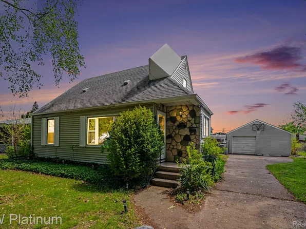 23136 Hill Ave, Warren, MI 48091