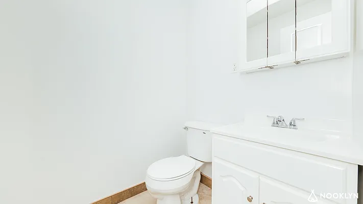 Rented by Nooklyn NYC LLC | media 13