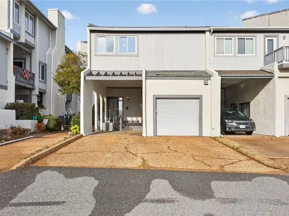 214 N 1st St, Hampton, VA 23664