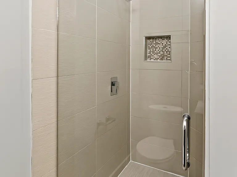 2616 Garfield St NW #1A — Photo 14