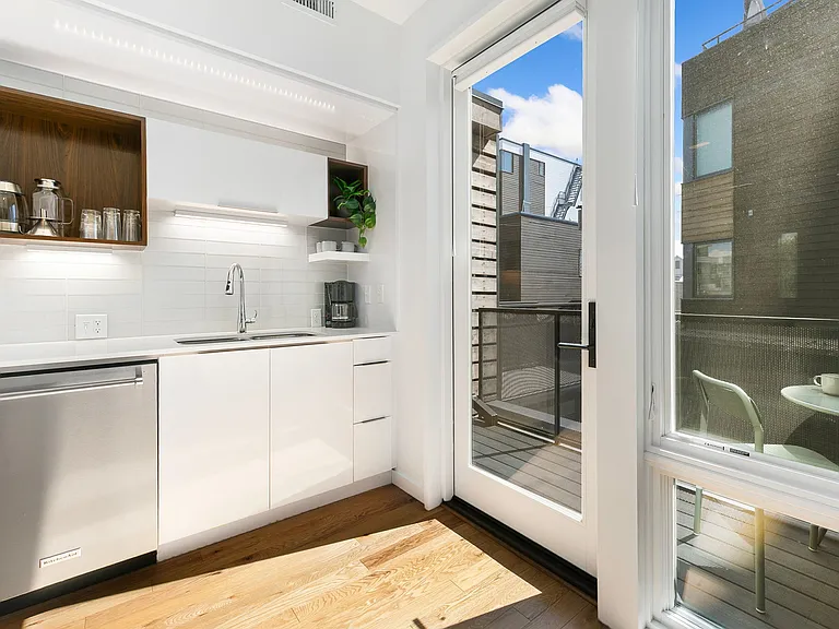 401 Linden St #3-332 — Photo 10