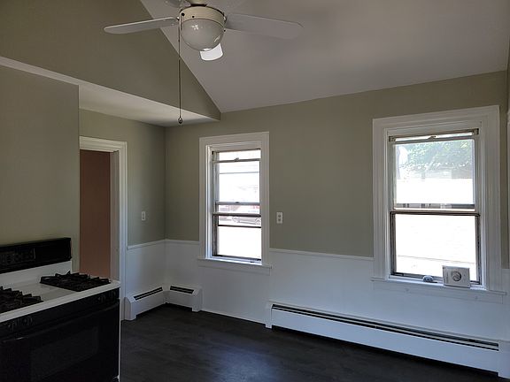 3rd image of 136 Railroad St Floor 2