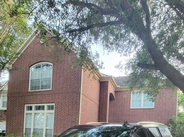 2514 Creek Bluff Ln