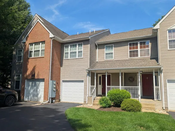 145 Bishops Gate Ln, Doylestown, PA 18901