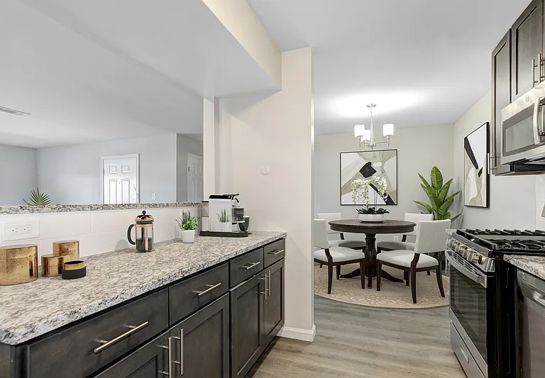 1 Sunrise Dr — Photo 3