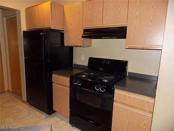 3rd image of 152 Spinnaker Dr