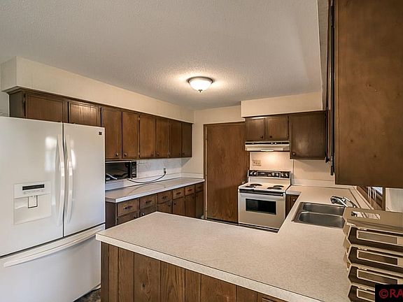 5th image of 108 Viking Dr