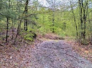 L40 Lakeshore Dr, Hague, NY 12836