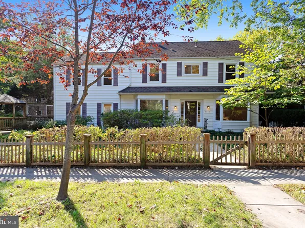 3700 Northampton St NW, Washington, DC 20015