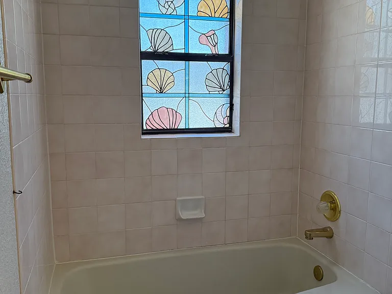 2112 Home Show Ln — Photo 35