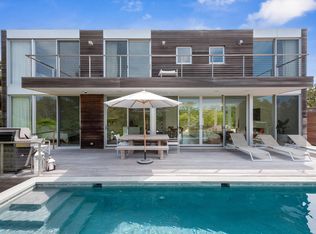2 Mitchell Dunes Ln, Amagansett, NY 11930