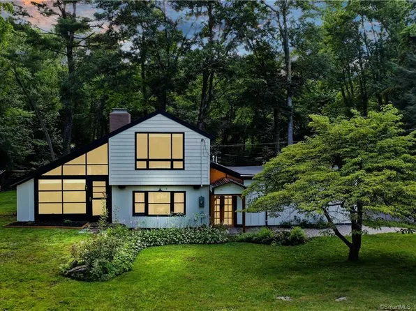 6 Erickson Drive, Canton, CT 06019
