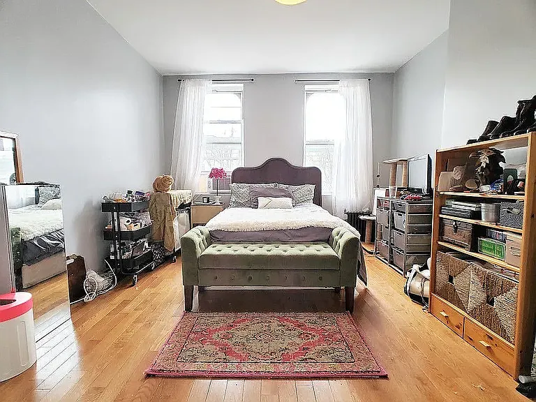 217 Hull St #2L — Photo 4