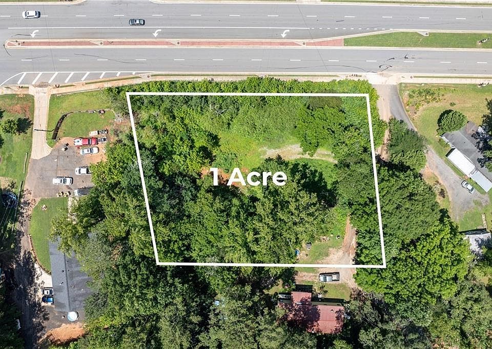 1st image of 3815 Castleberry Rd #160