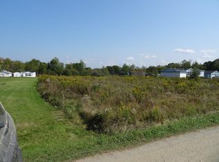 12 Mud Pond Rd, Palmyra, ME 04965