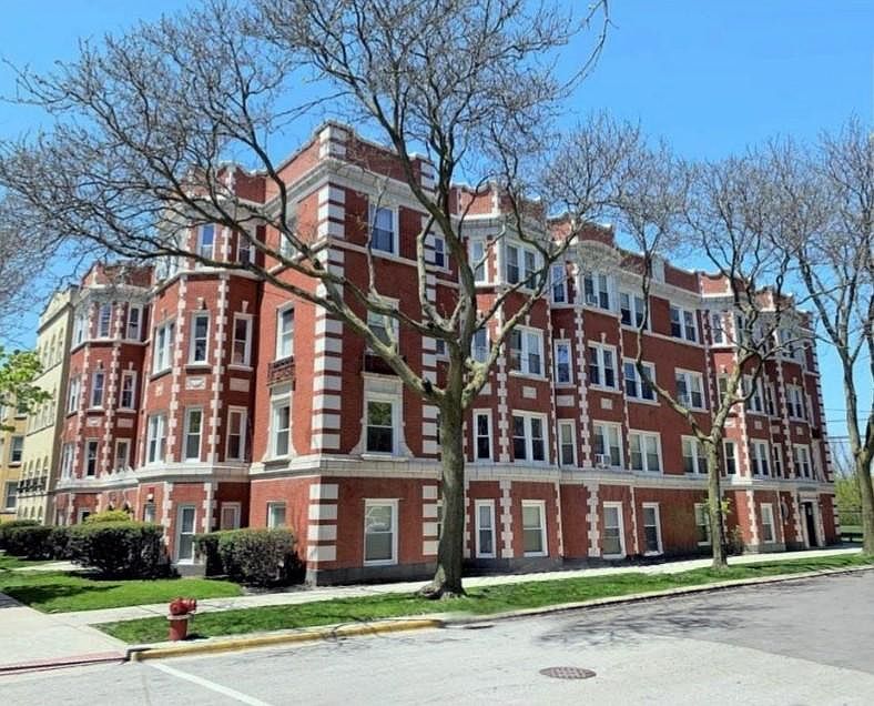 1st image of 6508 N Hamilton Ave #1N