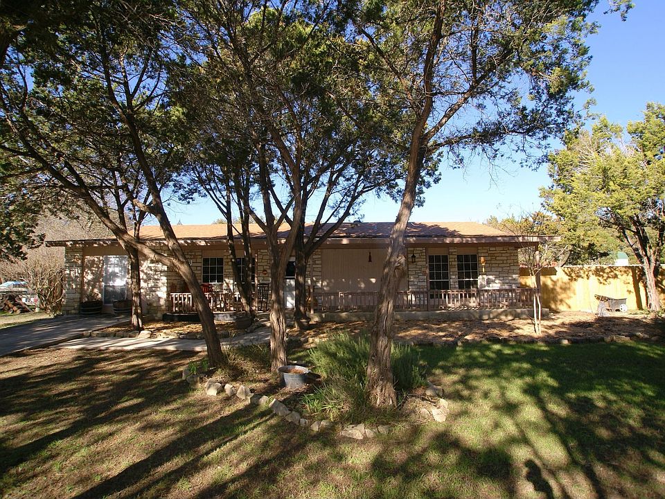 1st image of 3 De Luna Ln