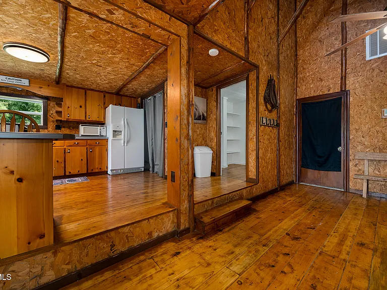 7090 Old Asheville Hwy — Photo 17